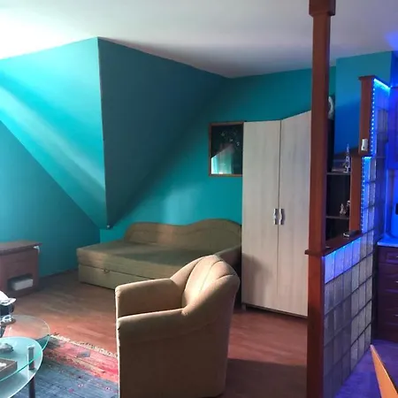 Emy Apartman Kehidakustány