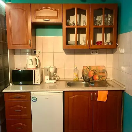 Emy Apartman Appartamento Kehidakustány